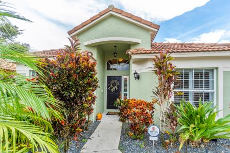 3030 Casa Rio Court, Riviera Beach, Florida 33418