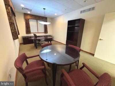 212 Route 38 W , 360, Moorestown, 紐澤西州 08057, 美國