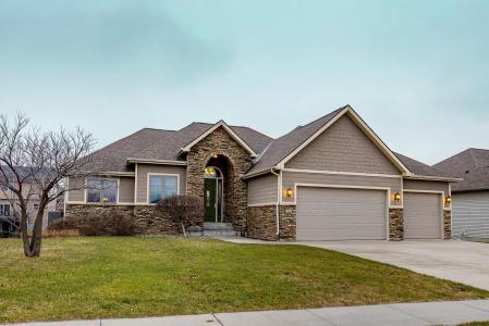 703 NE 47th Street, Ankeny, איווה 50021, ארצות הברית של אמריקה