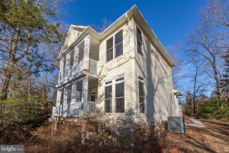 75 Betts Road, Stafford, Virginia 22554, USA