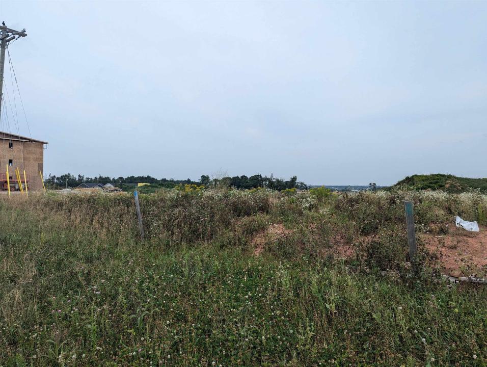 LOT 72 KINDRED AVENUE, East Royalty, Ilha De Prince Edward C1C 0W9, CANADÁ
