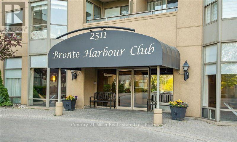 2511 LAKESHORE ROAD WEST, Oakville (br Bronte), Ontario L6L 6L9, Canada