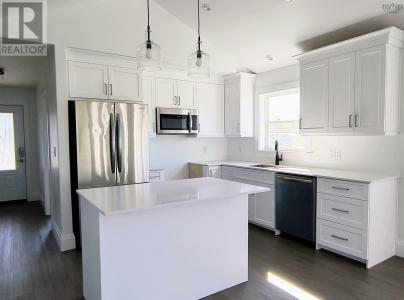 27 RUBYS WAY, Stewiacke, Nova Scotia B0N 2J0, Canada