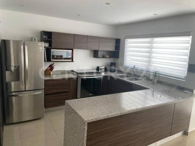 Av. Hacienda del Pitillal 143,, Puerto Vallarta, 哈利斯科 48318, 墨西哥