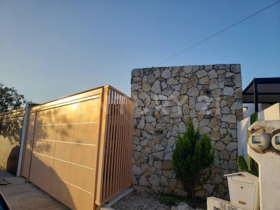 calle 23 50393,, Mérida, Yucatán 97300, México