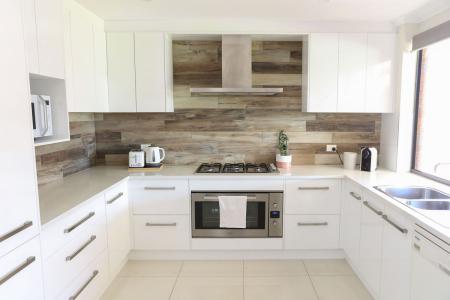 10 Pontoon Street, Seaford, SA 5169, Австралия