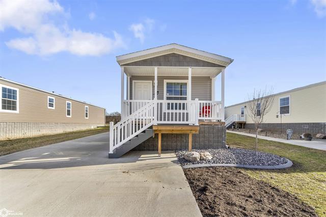 1500 E. Linden #114 Dr., Mount Pleasant, Iowa 52641