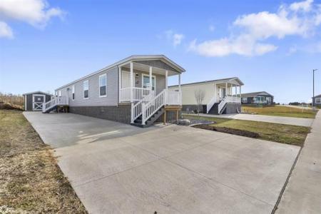 1500 E. Linden #114 Dr., Mount Pleasant, Iowa 52641