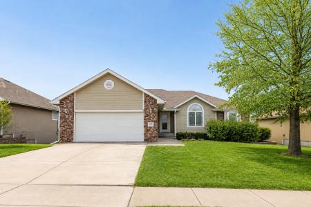 4193 Taneil Drive, Manhattan, Kansas 66502, USA