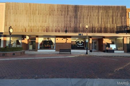 124 E Front Street, Sikeston, Missouri 63801, Estados Unidos