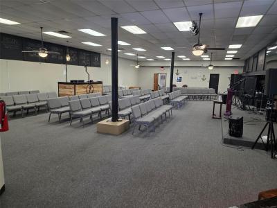 124 E Front Street, Sikeston, Missouri 63801, États-Unis