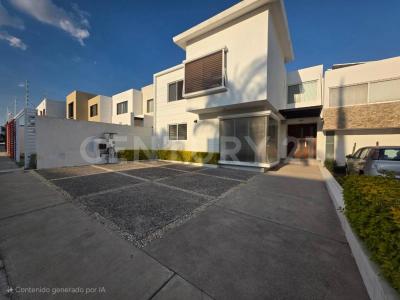 Lago pom 269,, Querétaro, Querétaro 76230, Mexico