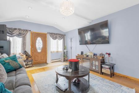 11122 114th Street, South Ozone Park, New York 11420, HOA KỲ