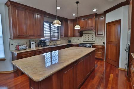 1340 Slater Street, Sugar Grove, Illinois 60554, USA