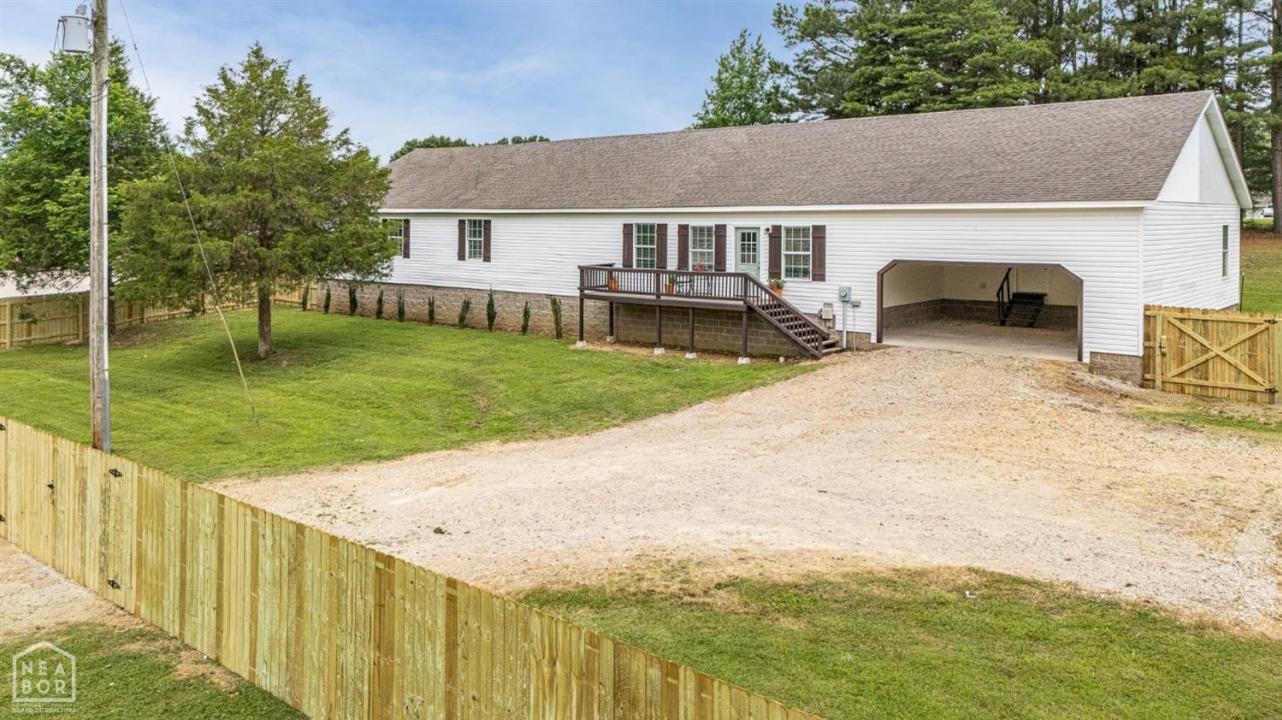 1816 Reynolds Road, Paragould, Arkansas 72450