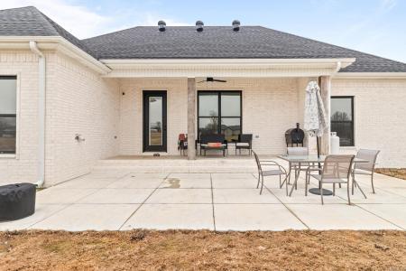1310 Greene 632 Road, Paragould, Arkansas 72450, USA