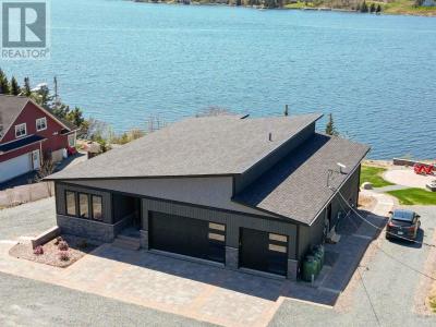 398 EAST PETPESWICK ROAD, East Petpeswick, Nova Scotia B0J 2L0, Canada