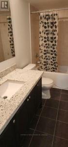 102 CRUMLIN CRESCENT, Brampton (credit Valley), Ontario L6X 0Y4, Canada