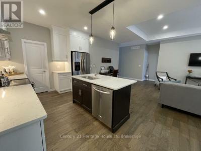 46 MATHESON CRESCENT, East Zorra-tavistock (innerkip), אונטריו N0J 1M0, קנדה