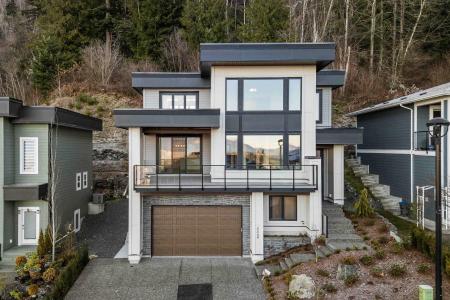 5504 MACLACHLAN PLACE, Chilliwack, British Columbia V2R 0P3, Canada