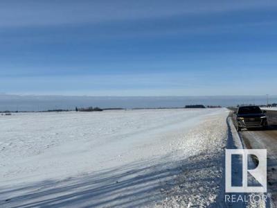 HWY 39 BETWEEN RR 261 & 262, Rural Leduc County, Alberta T0C 0V0, Canada