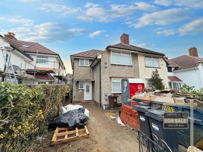 35, Summerhouse Avenue, HOUNSLOW, United Kingdom