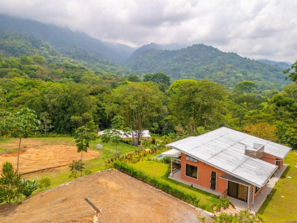 Phase 5 , Ojochal Puerto Cortés Osa, 蓬塔雷纳斯 00001, 哥斯达黎加