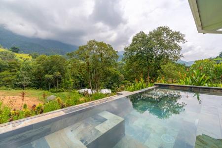 Phase 5 , Ojochal Puerto Cortés Osa, 蓬塔雷纳斯 00001, 哥斯达黎加