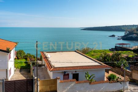 Viale Ionio baia del gambero, Augusta, Sicilia 96011, Italy