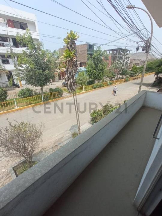 Avenida Libertad , Lima, Lima 00001, Peru