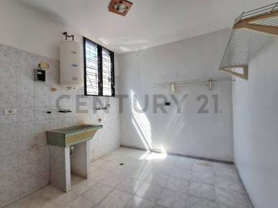 Calle La Haciendita Edificio Terrranova, Turmero, Aragua 2115, ベネズエラ