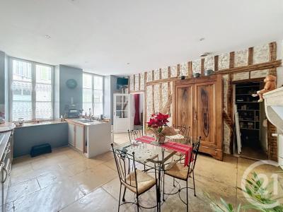 Bar Sur Aube, Champagne-Ardenne 10200, צרפת