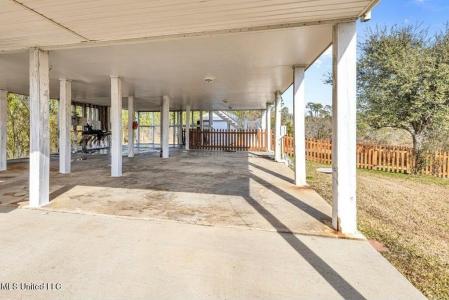104 Sandy Hook Drive, Pass Christian, Mississippi 39571, Estados Unidos