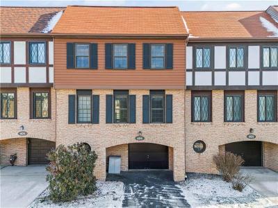 404 Maywood Dr, Bethel Park, Pennsylvania 15102, USA