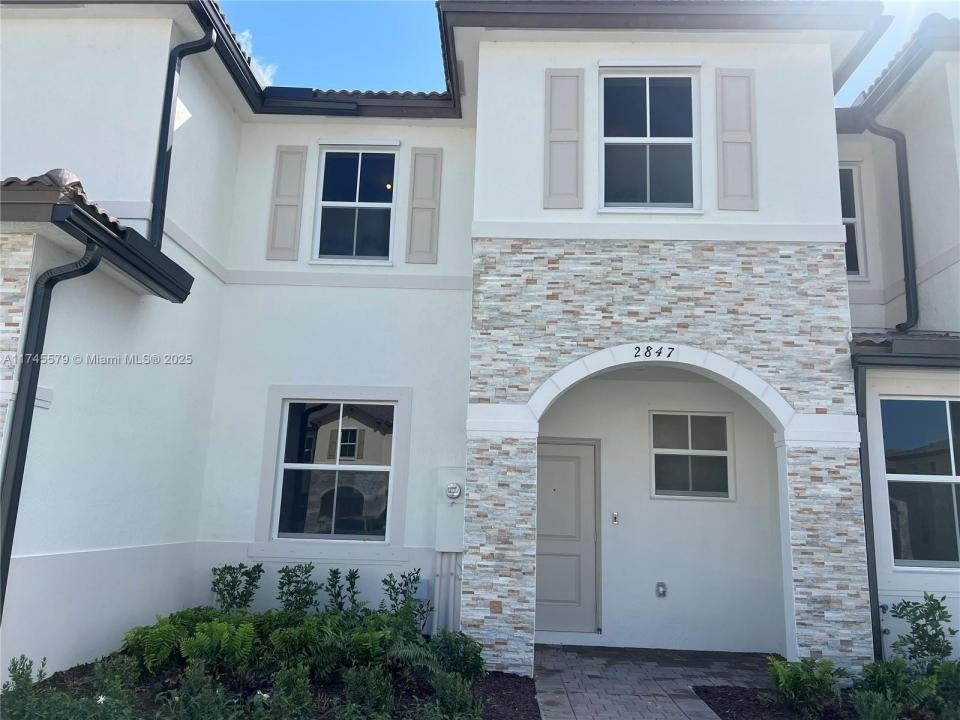 2847 SE 25 Rd 2847, Homestead, Florida 33035, USA