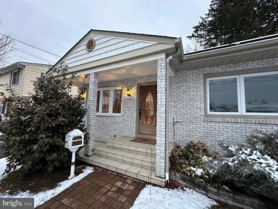238 Clamer Rd, Trenton, New Jersey 08628, États-Unis