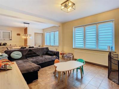 Rue d'Acoz  82, Nalinnes, 6120, Belgia