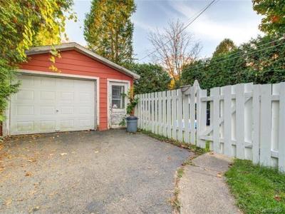 359-361  Rue Lebeau, Saint-Jérôme, Quebec J7Y 2M5, Canada
