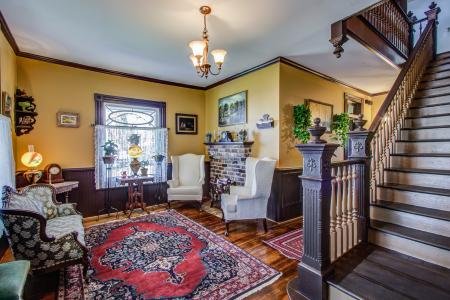 401 King St, Keysville, Virginia 23947, USA