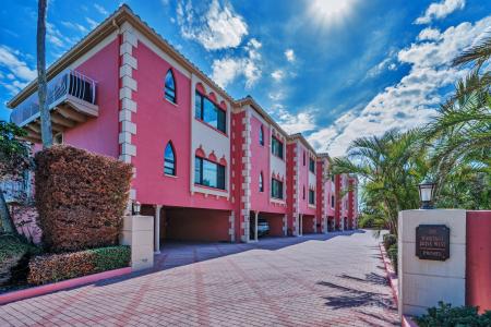 3390 W Maritana Dr #4, St Pete Beach, Florida 33706