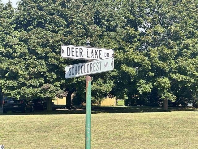 11253 Deer Lake, Clare, Michigan 48617, Amerika Birleşik Devletleri