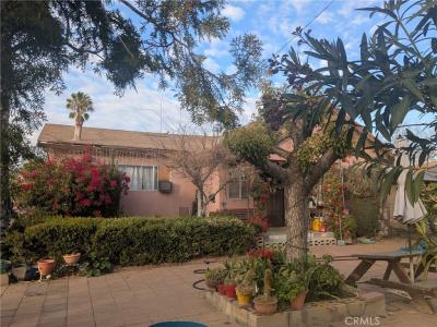 265 E Commonwealth Avenue, San Jacinto, California 92583, USA