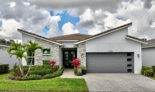 11740 SW Aquila Way, Port Saint Lucie, Florida 34987