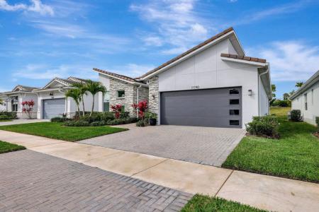 11740 SW Aquila Way, Port Saint Lucie, Florida 34987