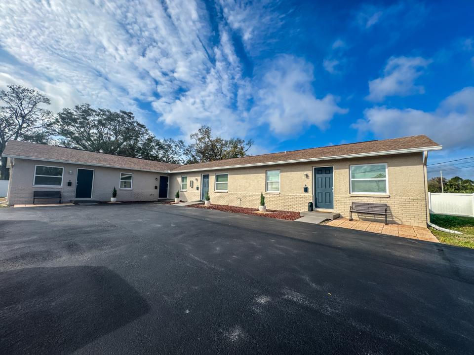 858 93rd Ave. N., St. Petersburg, フロリダ 33702, アメリカ合衆国