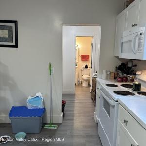 8 Marie Road, Highland, ניו יורק 12528, ארצות הברית של אמריקה