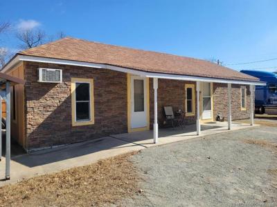718 N G Street, Eufaula, Oklahoma 74432-1832, États-Unis