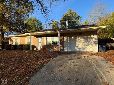 530 Lee Avenue, Piggott, Arkansas 72454