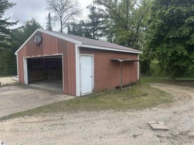 1866 W Ludington, Farwell, Michigan 48622, Estados Unidos