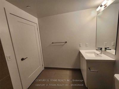 2550 SIMCOE ST N, Oshawa, Ontario L1L 0R5, Kanada